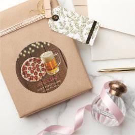 Rustikale Pizza & Beer Baby Dusche Runder Aufkleber