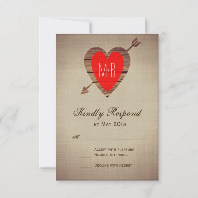 Rustikale Red Heart Arrow Wedding RSVP Cards (Vorderseite)