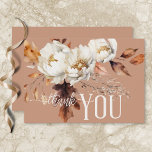 Rustikale Rostcreme & Brown Fall Floral Wedding Dankeskarte<br><div class="desc">Mit unserer exquisiten Hochzeitskarte mit einem reichen Terrakotta Rosthintergrund, der den Herbst perfekt einfängt. Die obere rechte Ecke ist mit einem atemberaubenden Spray aus wasserfarbenem Blattwerk geschmückt, mit eleganten cremefarbenen Blume, warmen braunen und rostfarbenen Blätter und zarten Trockengrasarten. Dieses bezaubernde Design Set den perfekten Ton für Ihre Hochzeit im Herbst...</div>