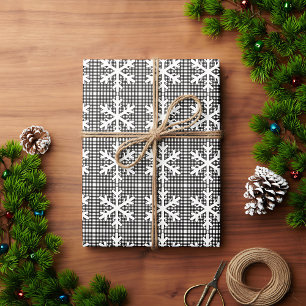 Rustikale Schwarz-Weiß-Karierte Schneeflocke Weihn Geschenkpapier