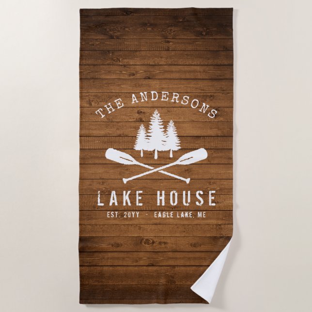 Rustikale See House Boat Oars Trees Wood Print Strandtuch (Vorderseite)