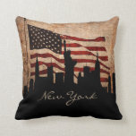 Rustikale Sehenswürdigkeit Amerika-Flaggen-New Kissen<br><div class="desc">Kissen. Gemacht mit hohem Entschließungsvektor und digitalen Grafiken für einen beruflichen Druck. ANMERKUNG: (Alle zazzle Konzeptionen des Produkts sind "Drucke" wenn nicht anders festgelegt), wenn Sie irgendwelche Fragen über dieses Produkt bitte mit mir bei siggyscott@comcast.net in Verbindung treten oder meine Speicherverbindung besuchen lassen: http://www.zazzle.com/designsbydonnasiggy?rf=238713599140281212 (Kopie und Paste) bin ich glücklich...</div>