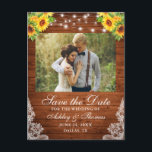 Rustikale Sonnenblume Blumenblume Holz Lichter Spi Ankündigungspostkarte<br><div class="desc">Rustikales Holz String Lights Aquarell Sonnenblumen Blumen und Greenery Lace Wedding Save the Date Postcard</div>