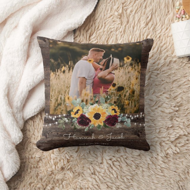 Rustikale Sonnenblume Hochzeitsstimmung für ein Pa Kissen (Decke)