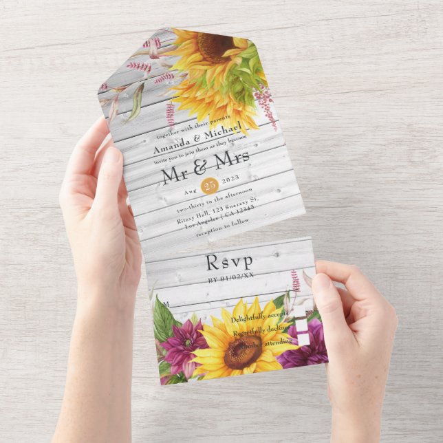 Rustikale Sonnenblumen-Hochzeit in einer I All In One Einladung (Abreißen)