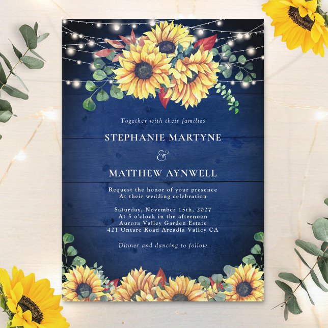 Rustikale Sonnenblumen Lights Navy Blue Wood Weddi Einladung (Von Creator hochgeladen)