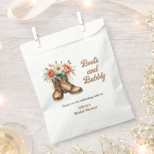 Rustikale Stiefel und prickelnde westliche Brautpa Geschenktütchen