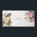 Rustikale Vintage Personalisierte Rose & Iris Schreibtischunterlage<br><div class="desc">Schöne,  zeitlose und elegante Sprays aus künstlerisch rosa und weiß rosa Rosen,  Pfannkuchen und lila Bartiris mit zartem Blattwerk. Enthält ein bearbeitbares Textfeld für Ihre Personalisierung und einen leicht erschütterten Hintergrund mit weißer Textur.</div>