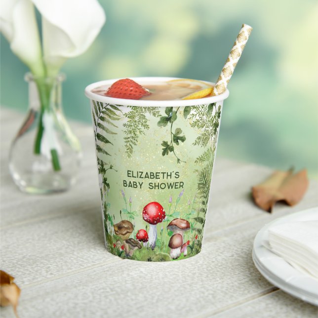 Rustikale Waldlandschaft Pilze Pilze Fungi Ferns Pappbecher (In Situ)