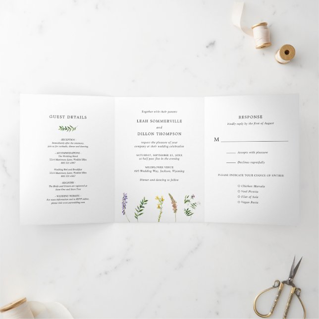 Rustikale Wildblume Elegante Hochzeit Dreifach Gefaltete Einladung (Innenseite)