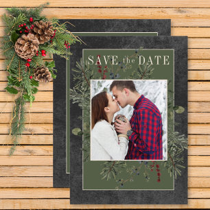 Rustikale Winterbeeren und schwarze Kiefer Save The Date