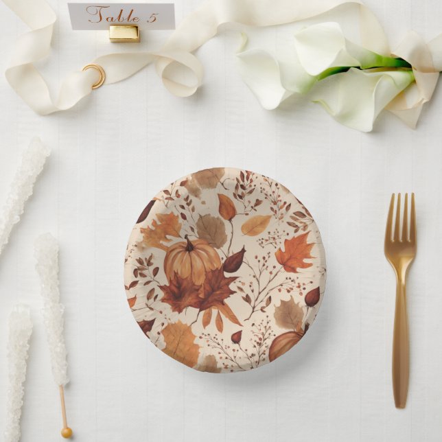 Rustikaler Beige-Brauner Ahorn Verlasst Herbsthoch Pappteller (Hochzeit)