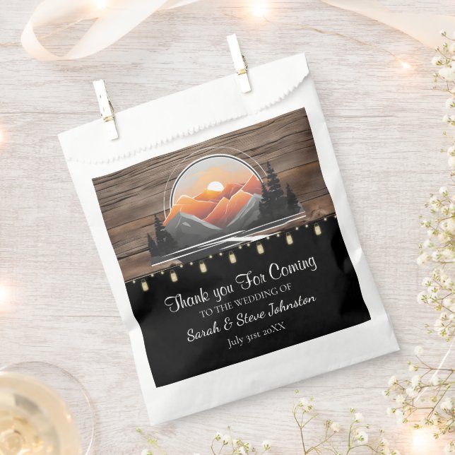 Rustikaler Bergwald Sonnenuntergang Gastgeschenk H Geschenktütchen (Ausgeschnitten)