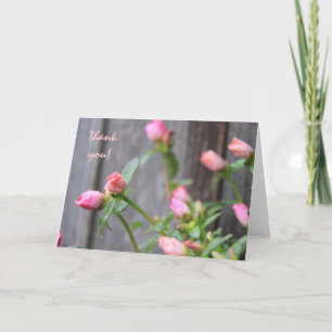 Rustikaler Blumenzaun dankt Ihnen Blume gegen den  Dankeskarte