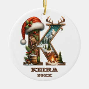 Rustikaler Buchstabe 'K' mit Weihnachtsgeschmack Keramik Ornament