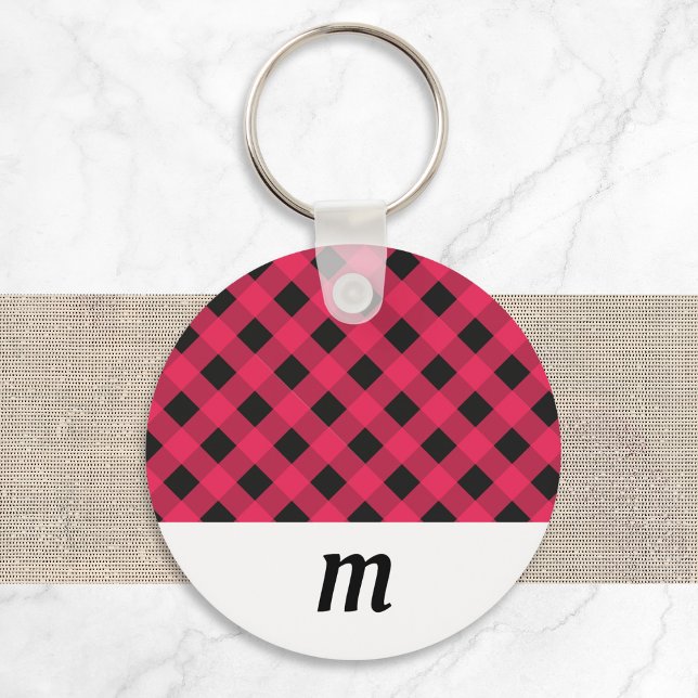 Rustikaler Buffalo Karo Kariert Mit Monogramm Weih Schlüsselanhänger (A keyring with red and black buffalo check pattern, and a white section to customize with a monogram)