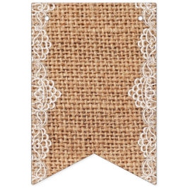 Rustikaler Burlap Sack mit weißer Spitze. Wimpelkette
