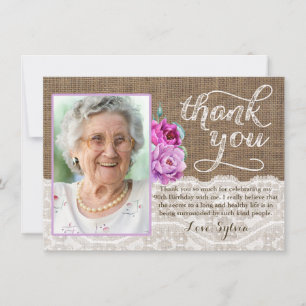 Rustikaler erwachsene Frau-mit Blumengeburtstag Dankeskarte