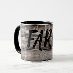 rustikaler FARM LIFE-Typ auf Holzboden Tasse
