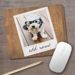 Rustikaler Foto-Rahmen mit quadratischem Instagram Mousepad<br><div class="desc">Ein Vintages und trendiges Design mit einem Retro-Rahmen, mit dem Sie Ihr Lieblings-Selfie oder Portrait eines Freundes hinzufügen können. Verwenden Sie ein quadratisches Foto, um ein einzigartiges und persönliches Geschenk zu kreieren oder den Hipster Welpen behalten und einen trendigen Sake zu machen. Wenn Sie die Bilder anpassen müssen, klicken Sie...</div>