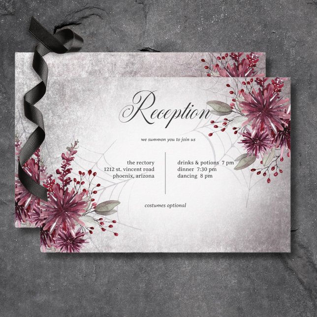 Rustikaler gotischer Empfang Black & Burgund Hallo Begleitkarte (Rustic Gothic Black & Burgundy Halloween Wedding Reception Card)
