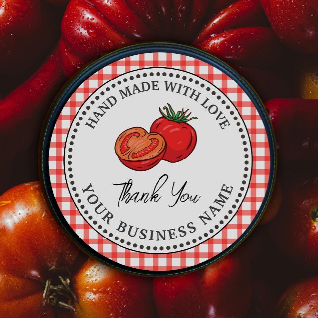 Rustikaler hausgemachte Tomate Sauce Roter Karo Runder Aufkleber (Rustic Homemade Tomato Sauce Red Check Classic Round Sticker. #tomatoeslabel #thankyou #watercolorto)