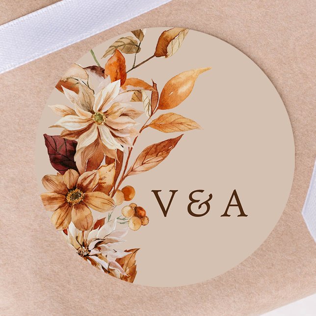 Rustikaler Herbst lässt Mit Monogramm Aufkleber (Rustic Autumn Leaves Monogrammed Round Sticker
by Painted Paperie)