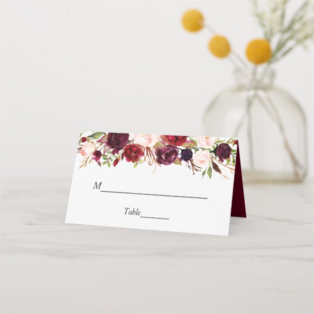 Rustikaler Hochzeitstisch aus Burgund Roter Flora Platzkarte (Vorderseite)