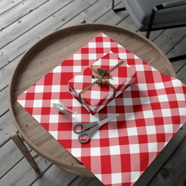 Rustikaler Karierter Roter Gingham Rustikaler Urla Geschenkpapier (Red and White Plaid Rustic Wrapping Paper)