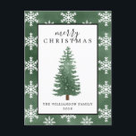 Rustikaler Kiefernbaum | Schneeflocken Weihnachtsk Feiertagspostkarte<br><div class="desc">Rustikaler Kiefernbaum | Schneeflocken Weihnachtskarte - Unsere rustikale Weihnachtskarte enthält einen immergrünen Kiefernbaum, leicht verschneit mit hübschem, Drehbuch, Typografie und einem Rahmen von Schneeflocken. Was für ein schöner Weg, um Ihren Urlaub Grüße in dieser Saison zu senden. Alle Texte können bearbeitet werden. Die Karte ist Teil einer Sammlung. Magnolia &...</div>