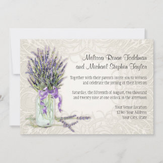 Rustikaler Mason Jar Lace in Lavender Floral Einladung