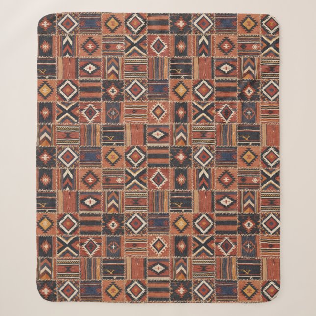 Rustikaler Patchwork-Kilim-Geometrie-Teppich Sherpadecke (Vorderseite)