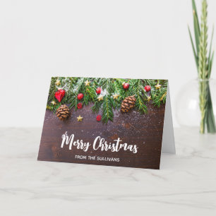 Rustikaler Weihnachtstisch mit Pine & Snow Xmas Karte