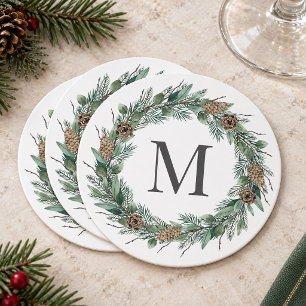 Rustikaler Wintergrün-Monogramm-Initial-Kranz Runder Pappuntersetzer