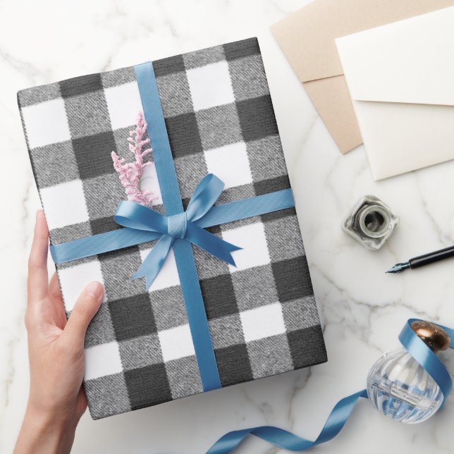 Rustikales Bauernhaus Black and White Gingham Kari Geschenkpapier (Schenken)