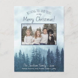 Rustikales Bergblau Pinien Frohe Weihnachten Foto