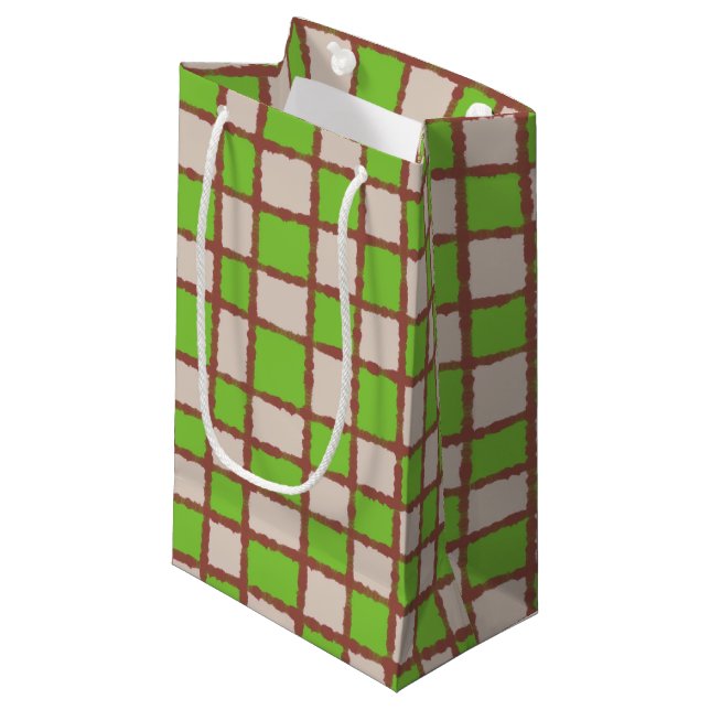 Rustikales, braun-grünes Schachbrettmuster Kleine Geschenktüte (Vorderseite Schrägansicht)