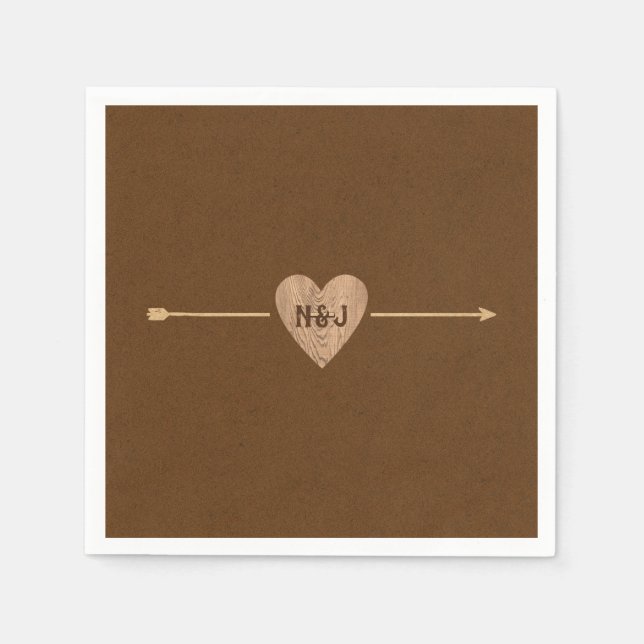 Rustikales braunes Kraft Heart Arrow Brautparty Serviette (Vorderseite)