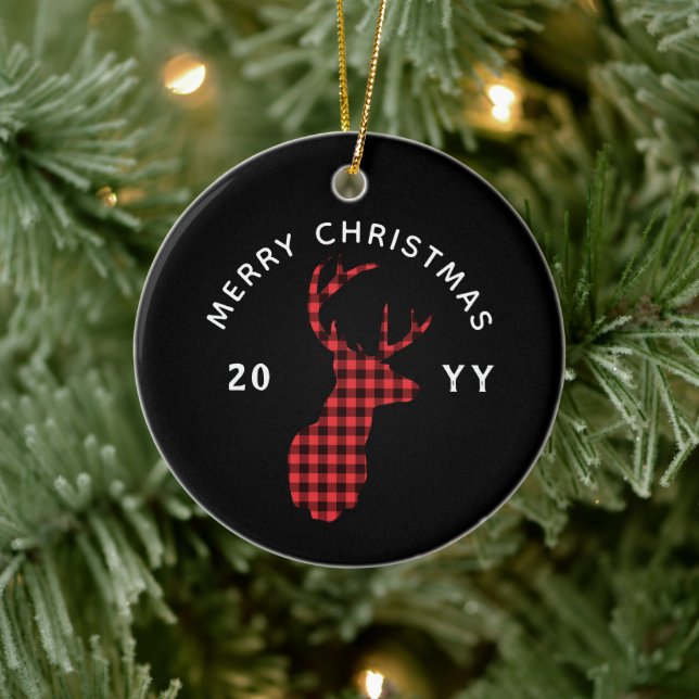 Rustikales Buffalo Kariert Hirschkopf Weihnachtsja Keramik Ornament (Baum)