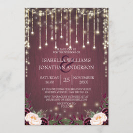 Rustikales Burgundy Wood & String Lights Hochzeit Einladung
