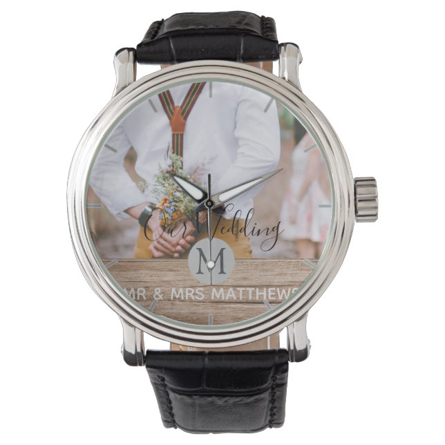 Rustikales Foto Collage Monogram NEWLYWEDS WEDS Armbanduhr (Vorderseite)
