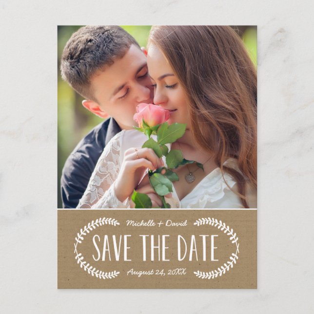 Rustikales Foto der Kraft Save the Date Ankündigungspostkarte (Vorderseite)