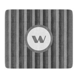 Rustikales graues Monogramm und Streifen Schneidebrett