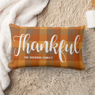 Rustikales Herbst-Tartan-Karomuster-Schrift-Dankba Lendenkissen