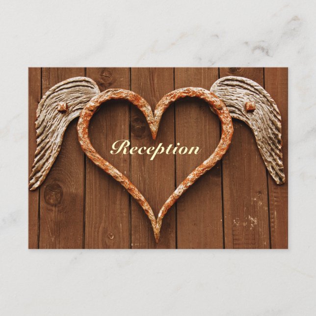 Rustikales Herz mit Wings Wood Wedding Empfang Begleitkarte (Vorderseite)