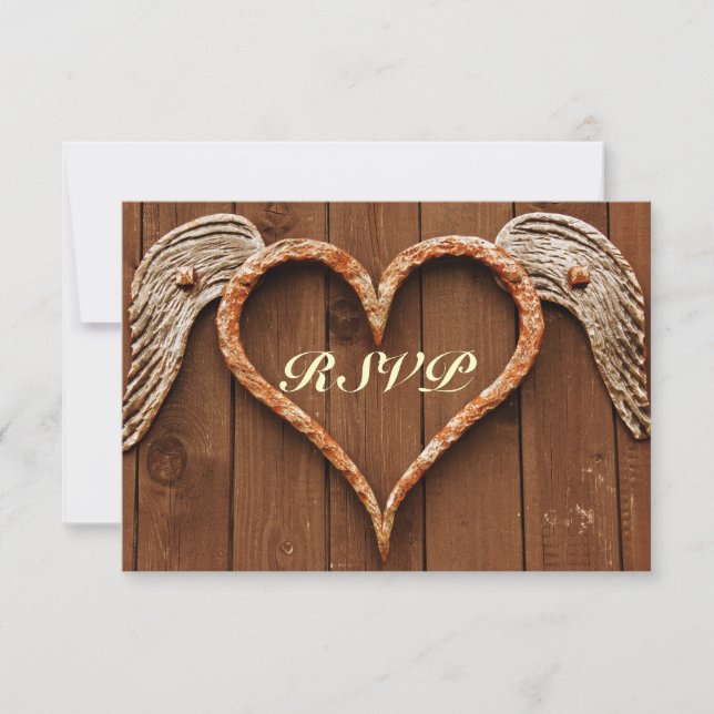 Rustikales Herz mit Wings Wood Wedding RSVP Karten (Vorderseite)