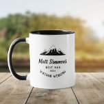 Rustikales Hochzeitspenden Trauzeuge Moderne Coole Tasse<br><div class="desc">Cooles Geschenk für Ihren Trauzeuge: Diese stilvolle Tasse mit modernem rustikalem Gebirgsdesign,  Ihr individuelle Name und das Hochzeitsjahr sowie die Namen der Veranstaltung.</div>
