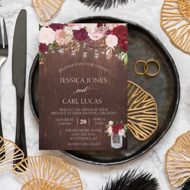 Rustikales Holz Burgund Blush Pink Rose Mason Jar Einladung (Von Creator hochgeladen)