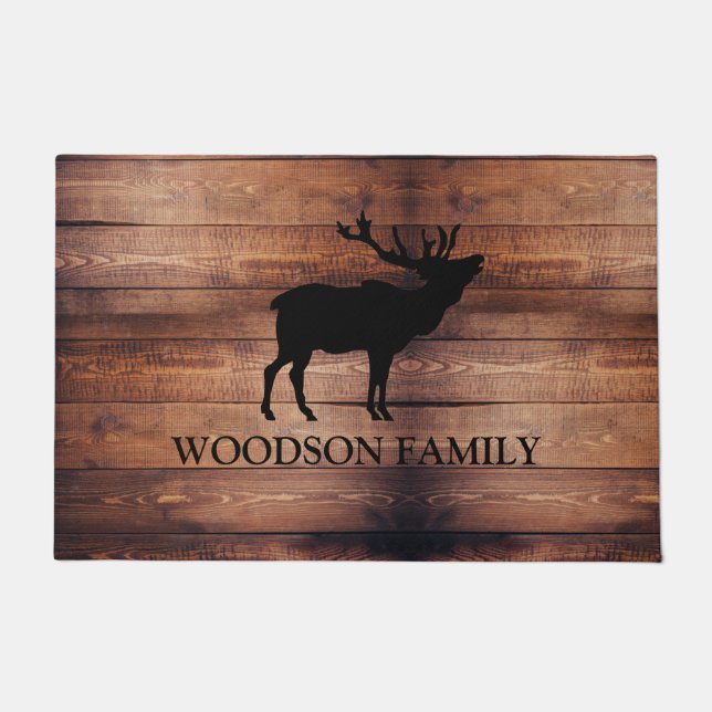 Rustikales Holz Familienname Walking Elk Fußmatte (Vorderseite)