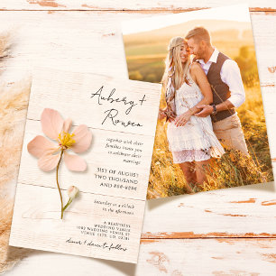 Rustikales Holz gepresste Wildblume Boho Foto Hoch Einladung